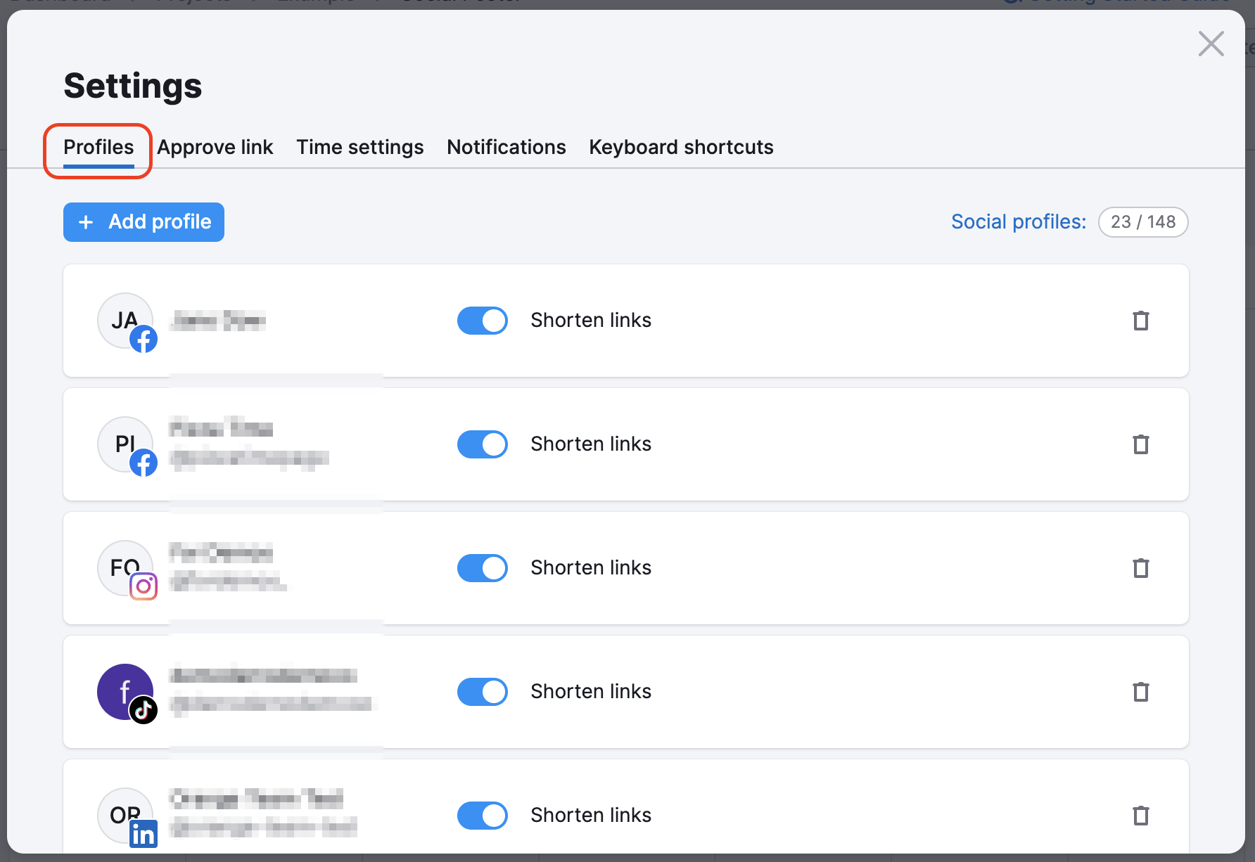 Social Poster settings with the Profiles tab highlighted.